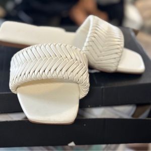 cream women Billini sandals brand new